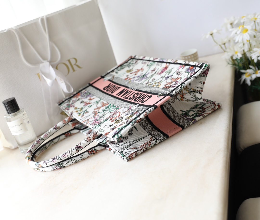 223d13fe7c9b28fe16ffab9fb77a175a_1718209081_2472.jpg 223d13fe7c9b28fe16ffab9fb77a175a_1718209081_2472.jpg