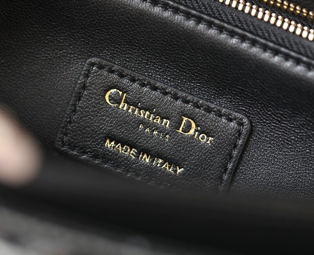 223d13fe7c9b28fe16ffab9fb77a175a_1718209570_6426.jpg 223d13fe7c9b28fe16ffab9fb77a175a_1718209570_6426.jpg