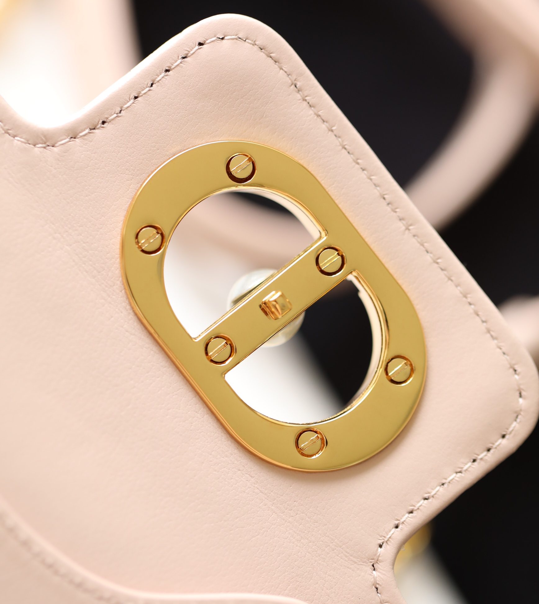 223d13fe7c9b28fe16ffab9fb77a175a_1718209883_6728.jpg 223d13fe7c9b28fe16ffab9fb77a175a_1718209883_6728.jpg