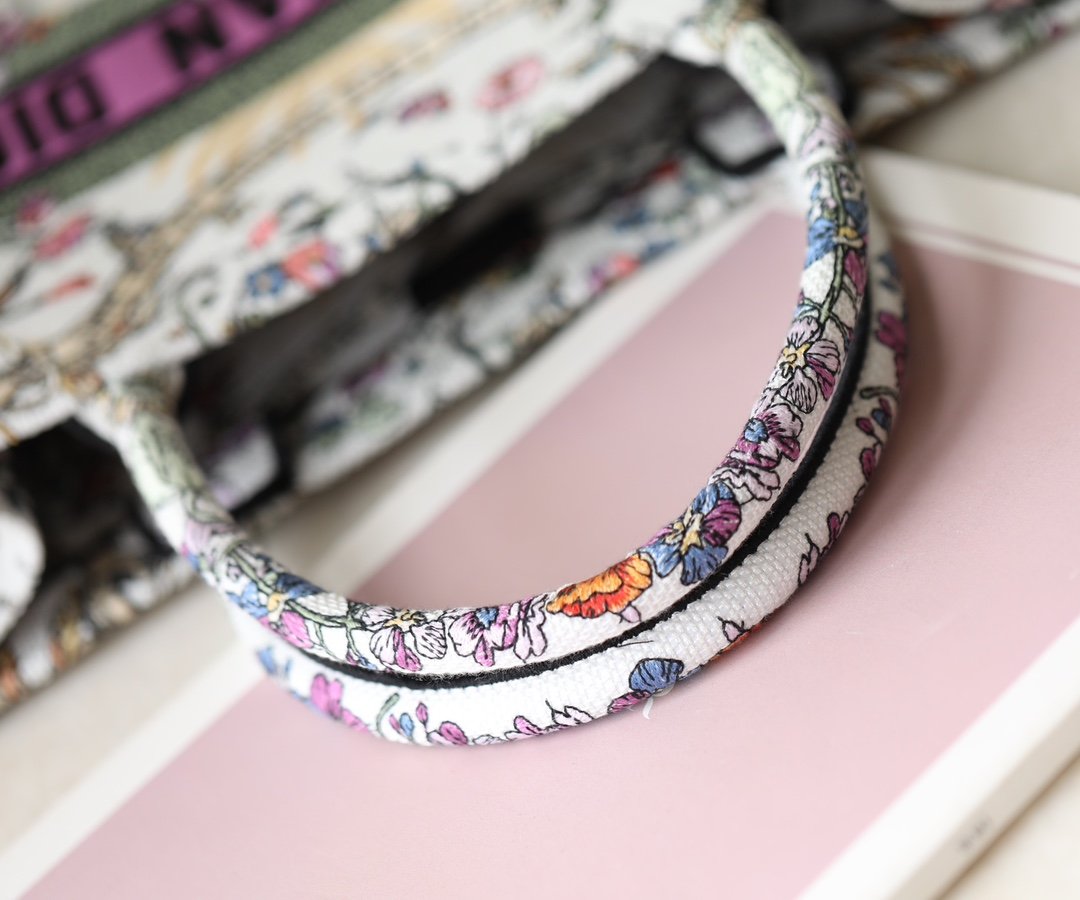 223d13fe7c9b28fe16ffab9fb77a175a_1718210232_4107.jpg 223d13fe7c9b28fe16ffab9fb77a175a_1718210232_4107.jpg