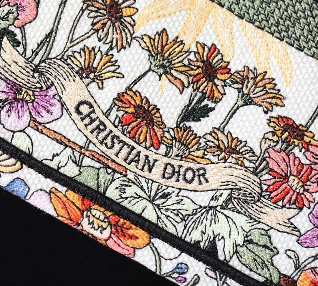 223d13fe7c9b28fe16ffab9fb77a175a_1718210235_3139.jpg 223d13fe7c9b28fe16ffab9fb77a175a_1718210235_3139.jpg