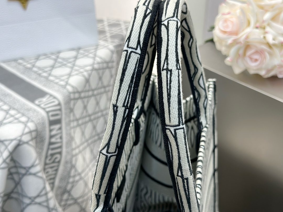 03a89ac0529a91454da83ff0405c2369_1722577014_587.jpg 03a89ac0529a91454da83ff0405c2369_1722577014_587.jpg