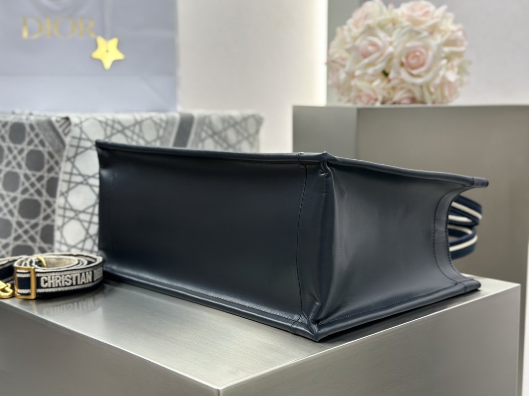 660dbc1c8566fad31d309448d49c0315_1723167639_0402.jpg 660dbc1c8566fad31d309448d49c0315_1723167639_0402.jpg