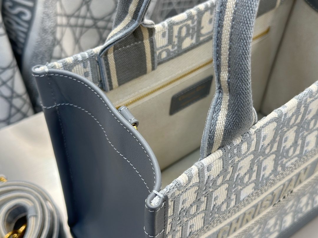 660dbc1c8566fad31d309448d49c0315_1723167748_6594.jpg 660dbc1c8566fad31d309448d49c0315_1723167748_6594.jpg