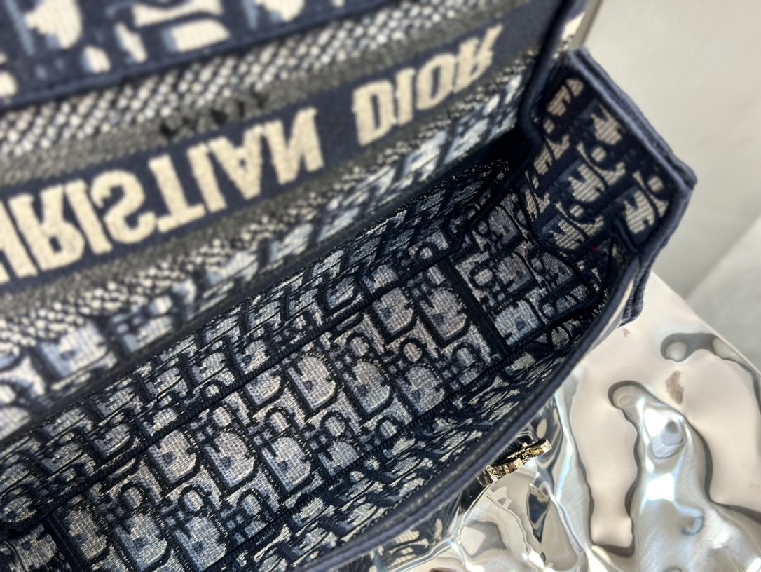 2001a8128632bf22df27c65d4dca71ec_1725376960_97.jpg 2001a8128632bf22df27c65d4dca71ec_1725376960_97.jpg