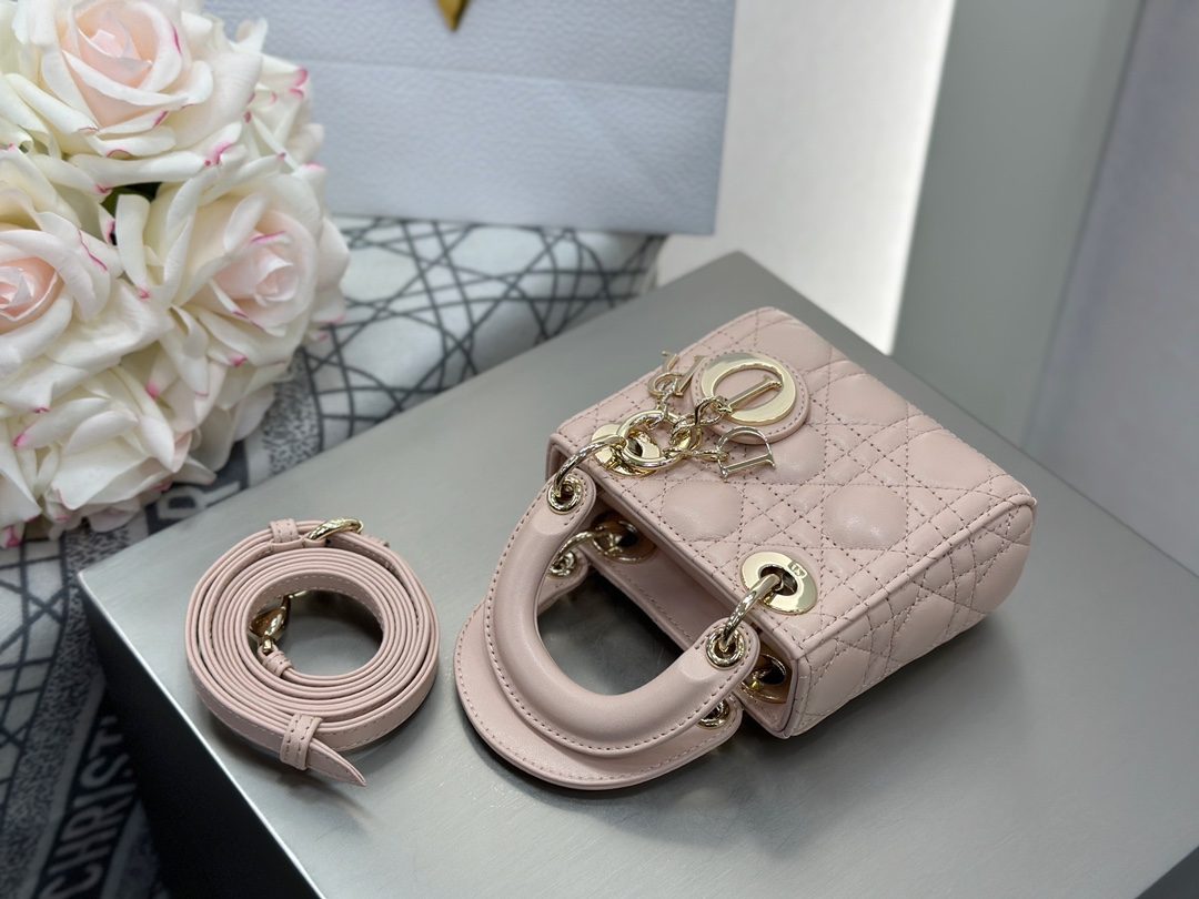 2001a8128632bf22df27c65d4dca71ec_1725377403_5407.jpg 2001a8128632bf22df27c65d4dca71ec_1725377403_5407.jpg