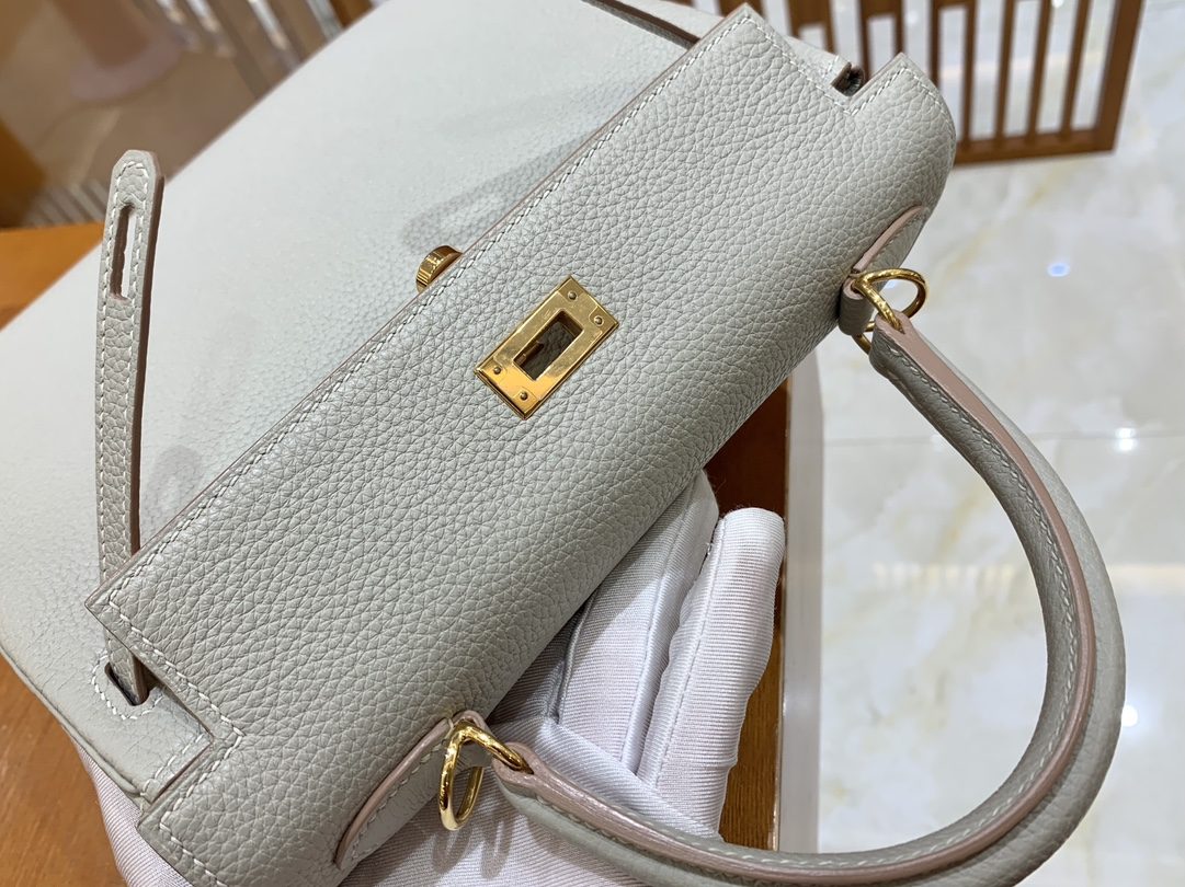 0bc98fe396b5be183f64890cc900841a_1733709535_8205.jpg 0bc98fe396b5be183f64890cc900841a_1733709535_8205.jpg