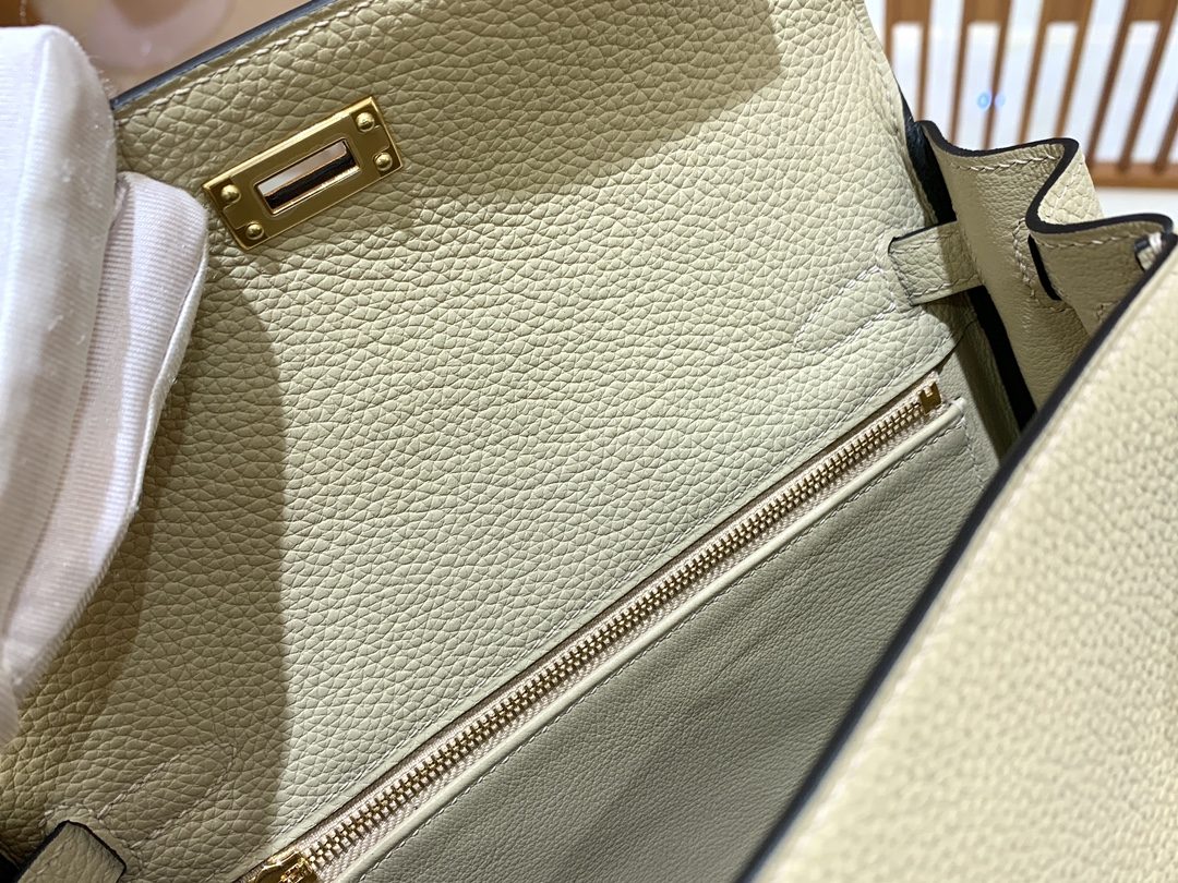 0bc98fe396b5be183f64890cc900841a_1733711071_1886.jpg 0bc98fe396b5be183f64890cc900841a_1733711071_1886.jpg