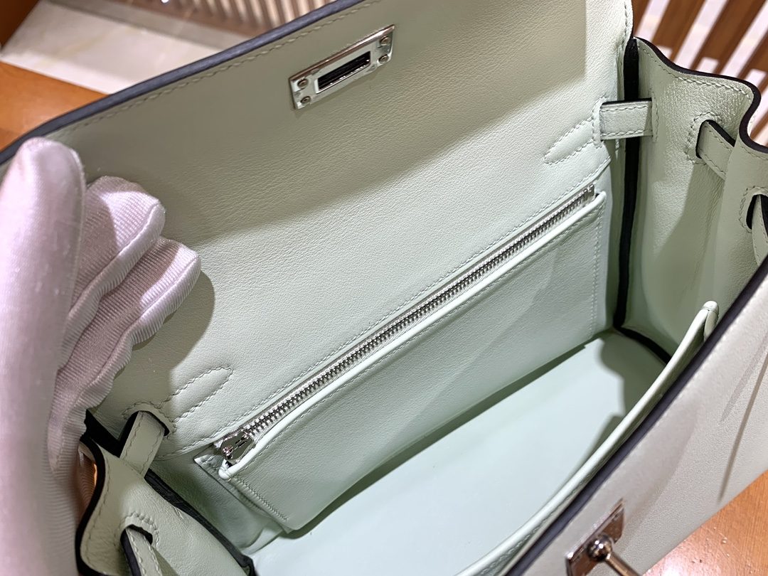 0bc98fe396b5be183f64890cc900841a_1733711767_7786.jpg 0bc98fe396b5be183f64890cc900841a_1733711767_7786.jpg