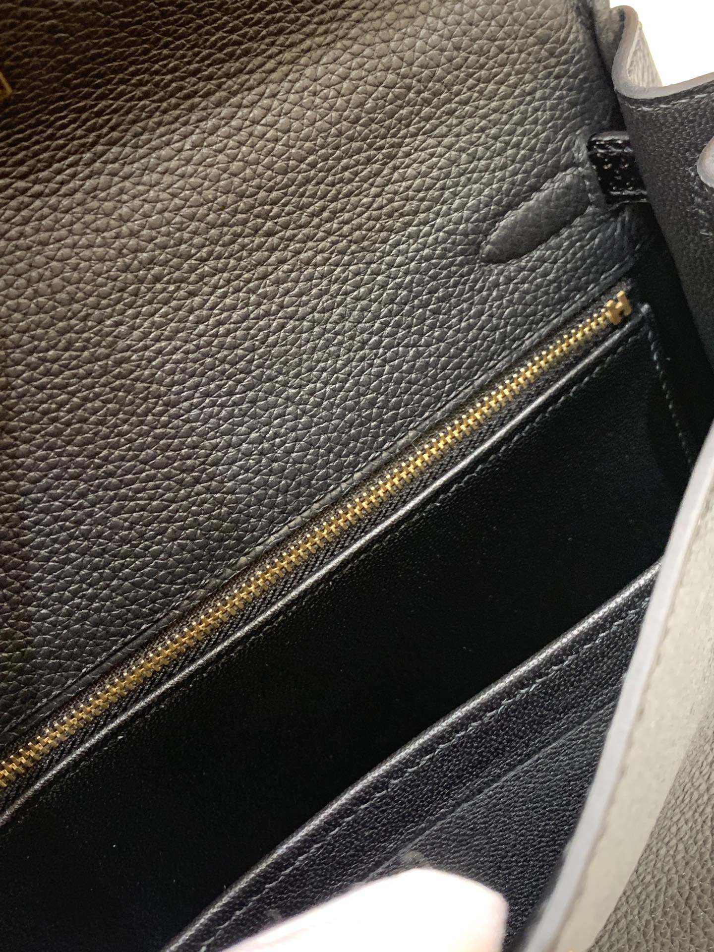 0bc98fe396b5be183f64890cc900841a_1733712813_2626.jpg 0bc98fe396b5be183f64890cc900841a_1733712813_2626.jpg