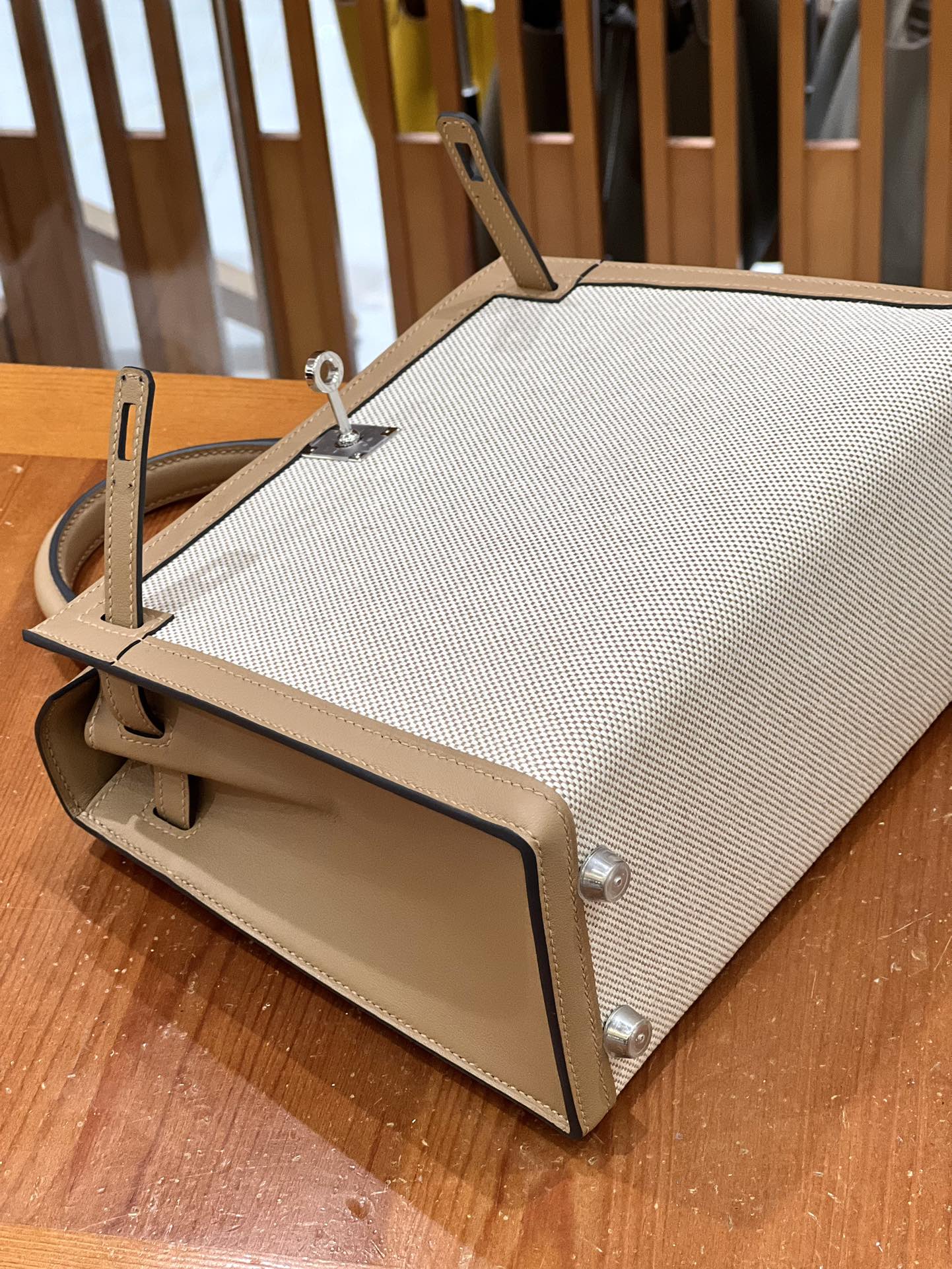 0bc98fe396b5be183f64890cc900841a_1733713294_9253.jpg 0bc98fe396b5be183f64890cc900841a_1733713294_9253.jpg