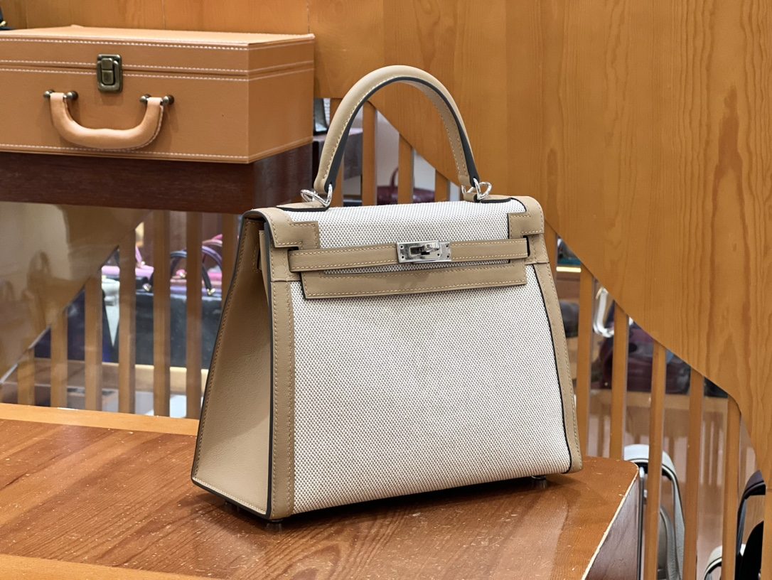 0bc98fe396b5be183f64890cc900841a_1733713295_9527.jpg 0bc98fe396b5be183f64890cc900841a_1733713295_9527.jpg