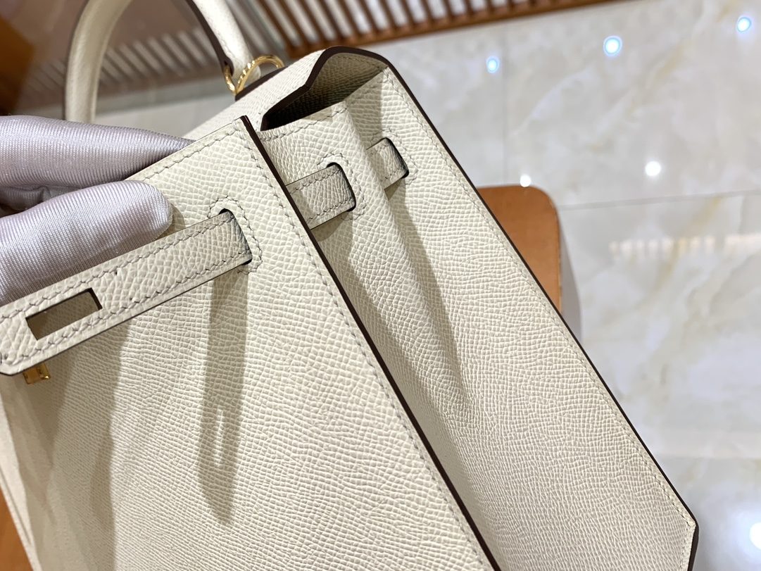 0bc98fe396b5be183f64890cc900841a_1733713480_8221.jpg 0bc98fe396b5be183f64890cc900841a_1733713480_8221.jpg