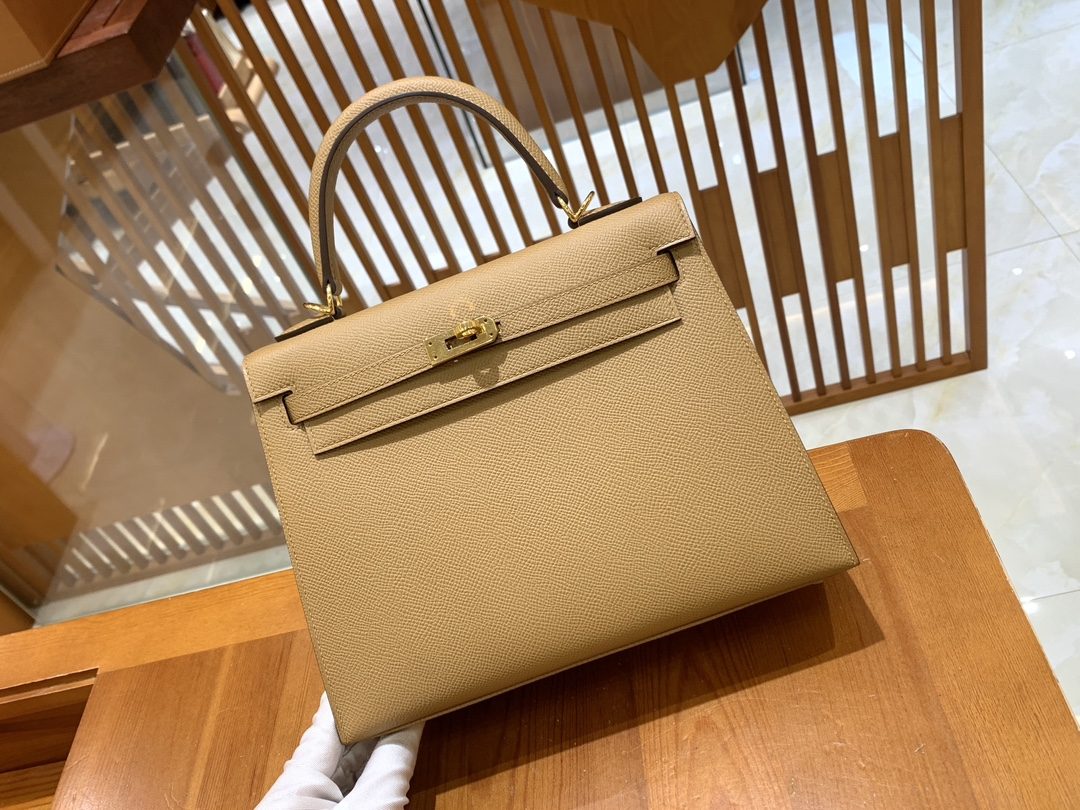 0bc98fe396b5be183f64890cc900841a_1733719689_0103.jpg 0bc98fe396b5be183f64890cc900841a_1733719689_0103.jpg