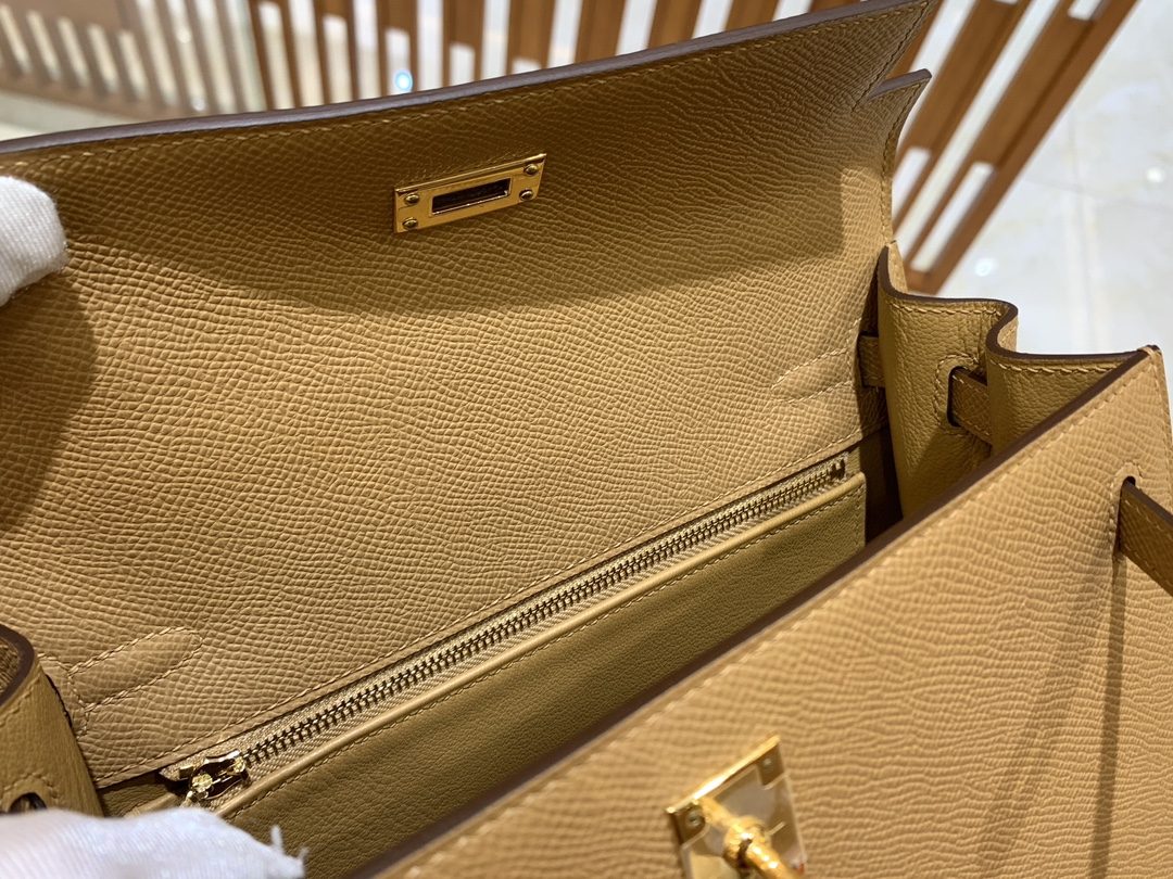 0bc98fe396b5be183f64890cc900841a_1733719691_737.jpg 0bc98fe396b5be183f64890cc900841a_1733719691_737.jpg