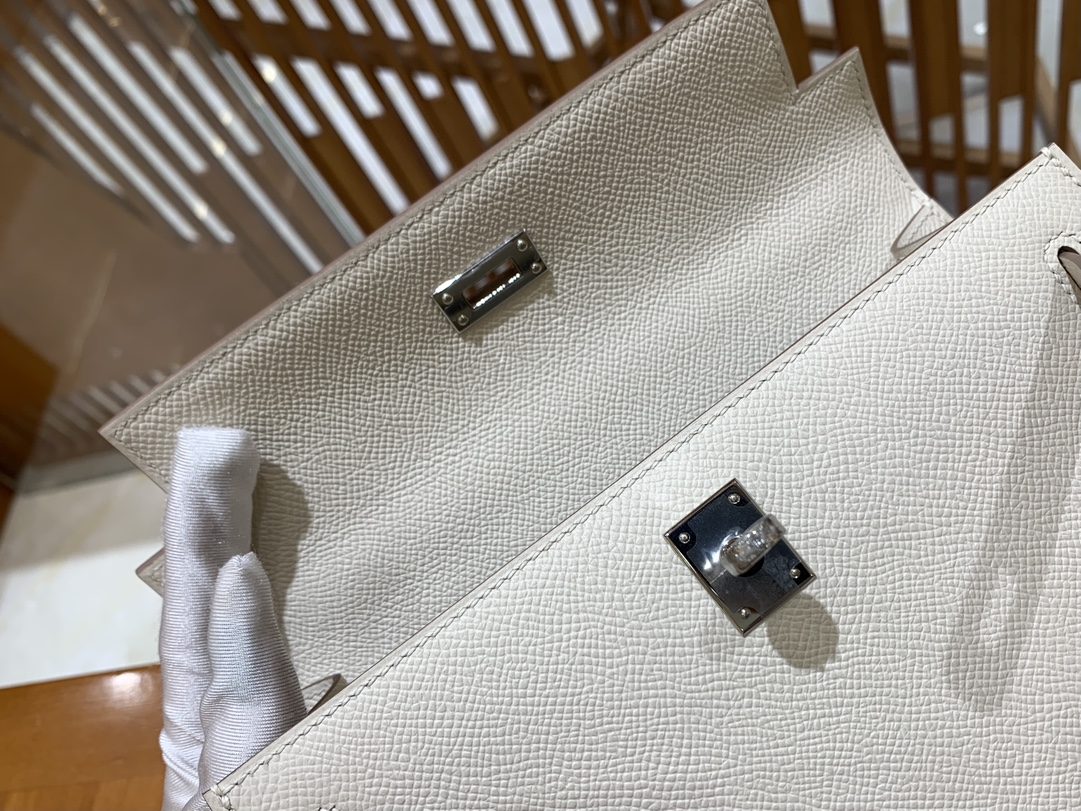 0bc98fe396b5be183f64890cc900841a_1733719826_3737.jpg 0bc98fe396b5be183f64890cc900841a_1733719826_3737.jpg