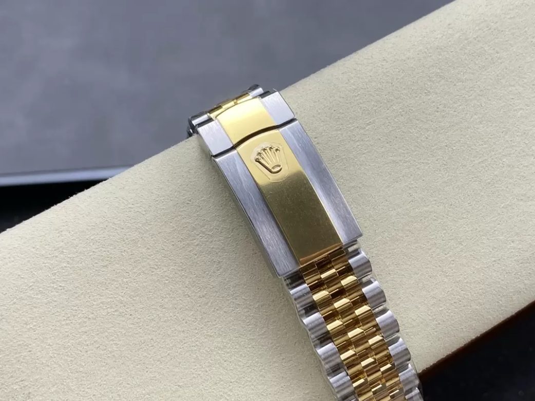 237807998c092f3bd510b53569877d30_1734588546_994.jpg 237807998c092f3bd510b53569877d30_1734588546_994.jpg