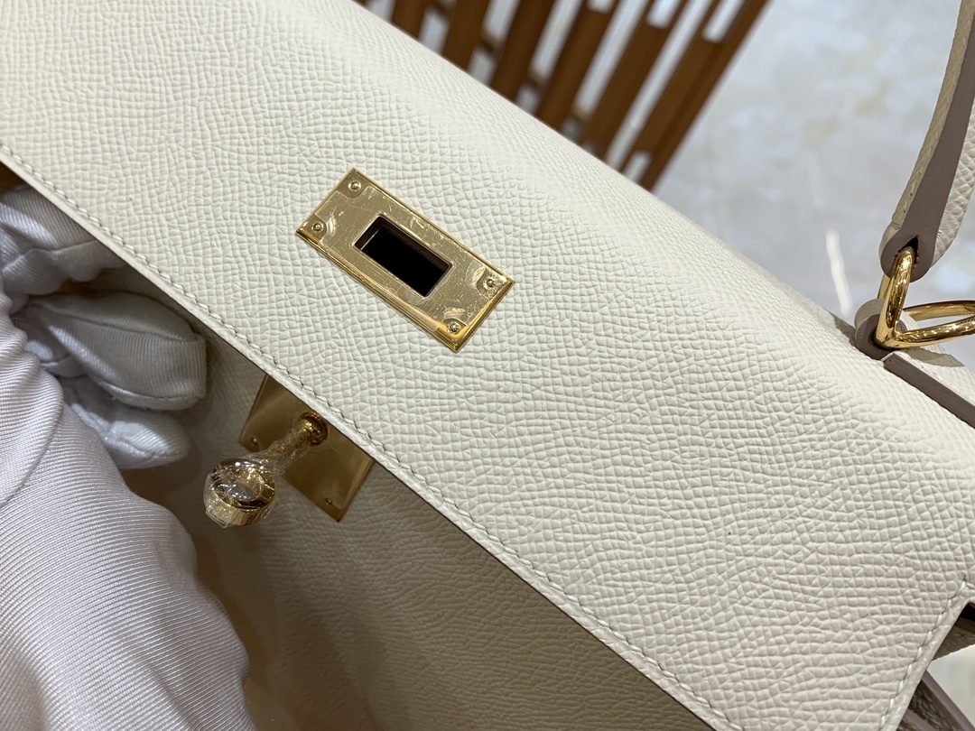 5d29f4c6c1ee5f5a50190cd9894b0ae5_1735523720_8585.jpg 5d29f4c6c1ee5f5a50190cd9894b0ae5_1735523720_8585.jpg