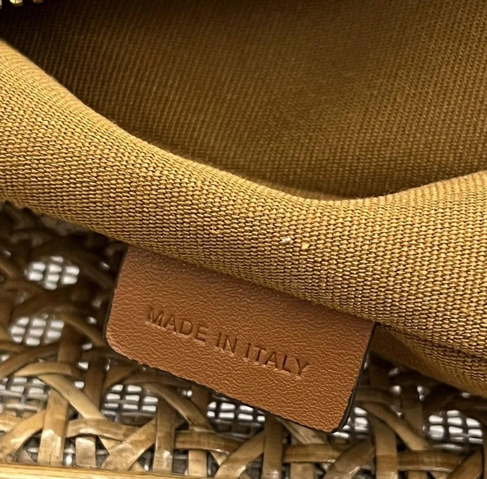 dae1fde9180d8a721d1453e38480e27b_1733385609_7853.jpg dae1fde9180d8a721d1453e38480e27b_1733385609_7853.jpg