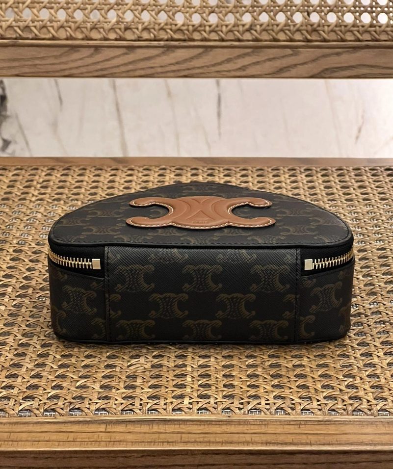 f43c2c7c3dd053c20708675843f3a425_1733452032_5011.jpg f43c2c7c3dd053c20708675843f3a425_1733452032_5011.jpg