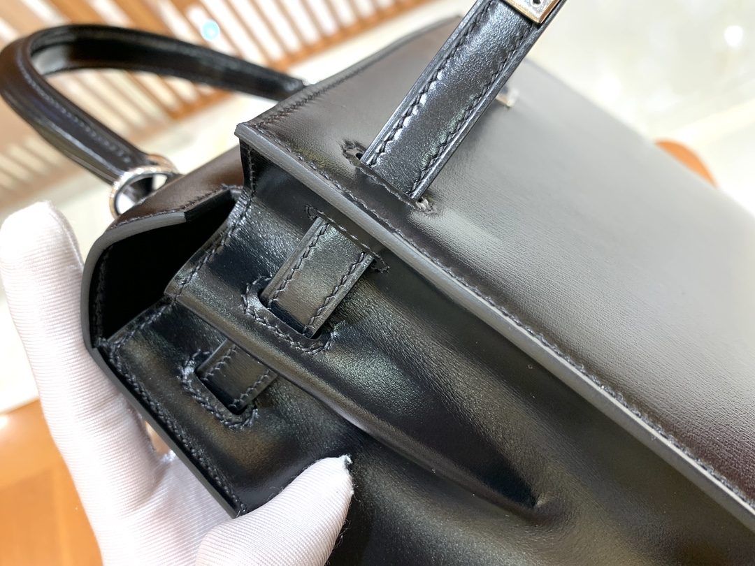 f7ca53be3cb95a54711d9d1e9c6687de_1735186868_8195.jpg f7ca53be3cb95a54711d9d1e9c6687de_1735186868_8195.jpg