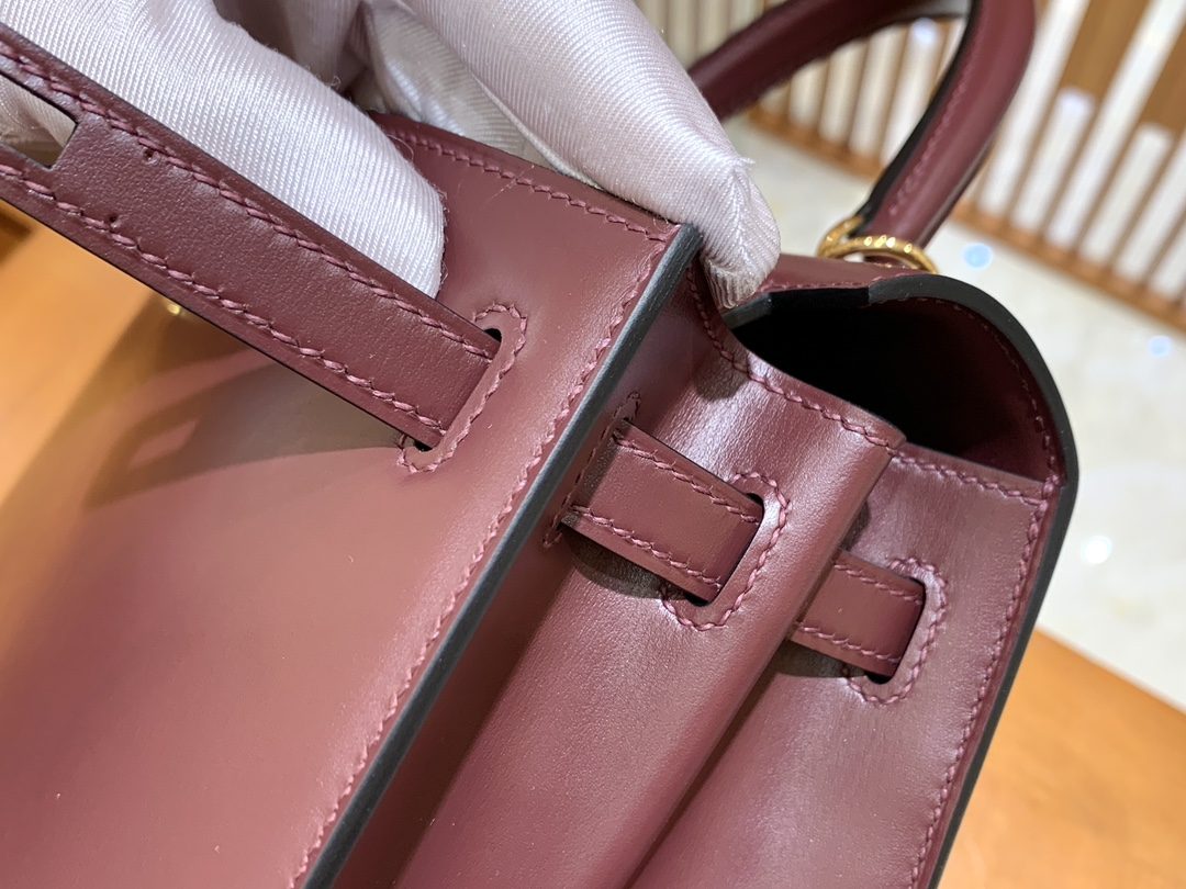 f7ca53be3cb95a54711d9d1e9c6687de_1735196611_6708.jpg f7ca53be3cb95a54711d9d1e9c6687de_1735196611_6708.jpg