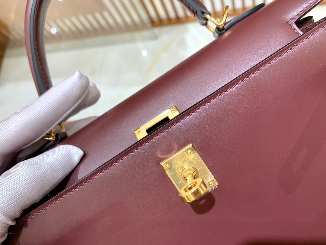 f7ca53be3cb95a54711d9d1e9c6687de_1735196621_673.jpg f7ca53be3cb95a54711d9d1e9c6687de_1735196621_673.jpg