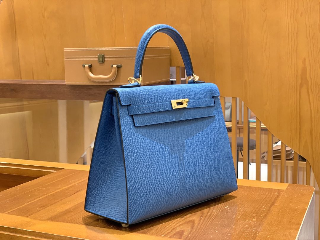 f7ca53be3cb95a54711d9d1e9c6687de_1735196802_8143.jpg f7ca53be3cb95a54711d9d1e9c6687de_1735196802_8143.jpg