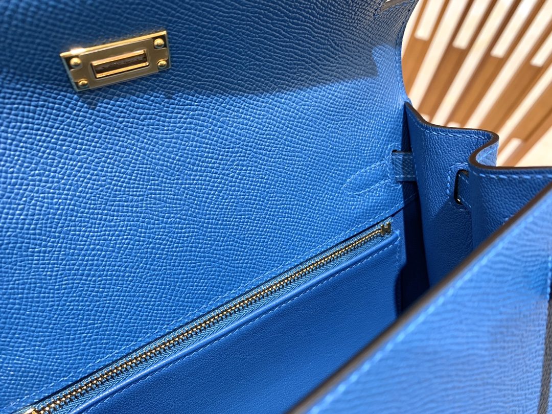 f7ca53be3cb95a54711d9d1e9c6687de_1735196821_2586.jpg f7ca53be3cb95a54711d9d1e9c6687de_1735196821_2586.jpg