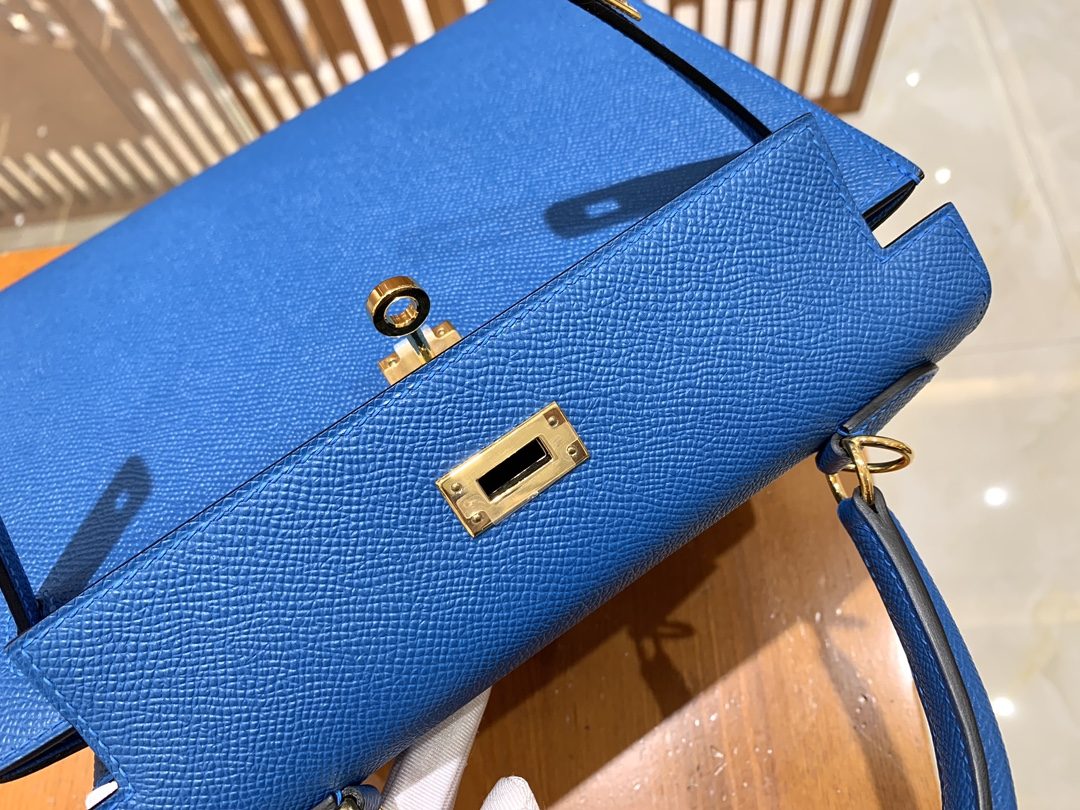 f7ca53be3cb95a54711d9d1e9c6687de_1735196822_3127.jpg f7ca53be3cb95a54711d9d1e9c6687de_1735196822_3127.jpg