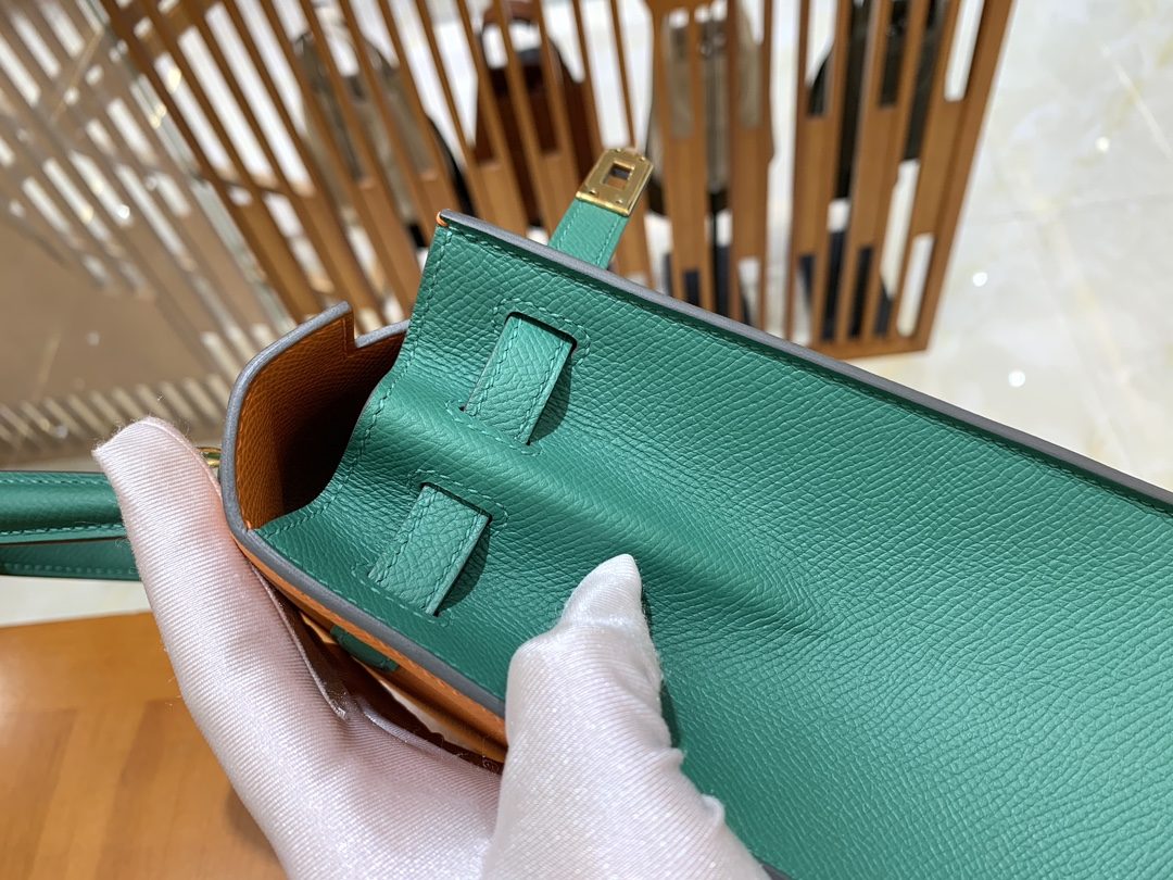 f7ca53be3cb95a54711d9d1e9c6687de_1735197073_2932.jpg f7ca53be3cb95a54711d9d1e9c6687de_1735197073_2932.jpg