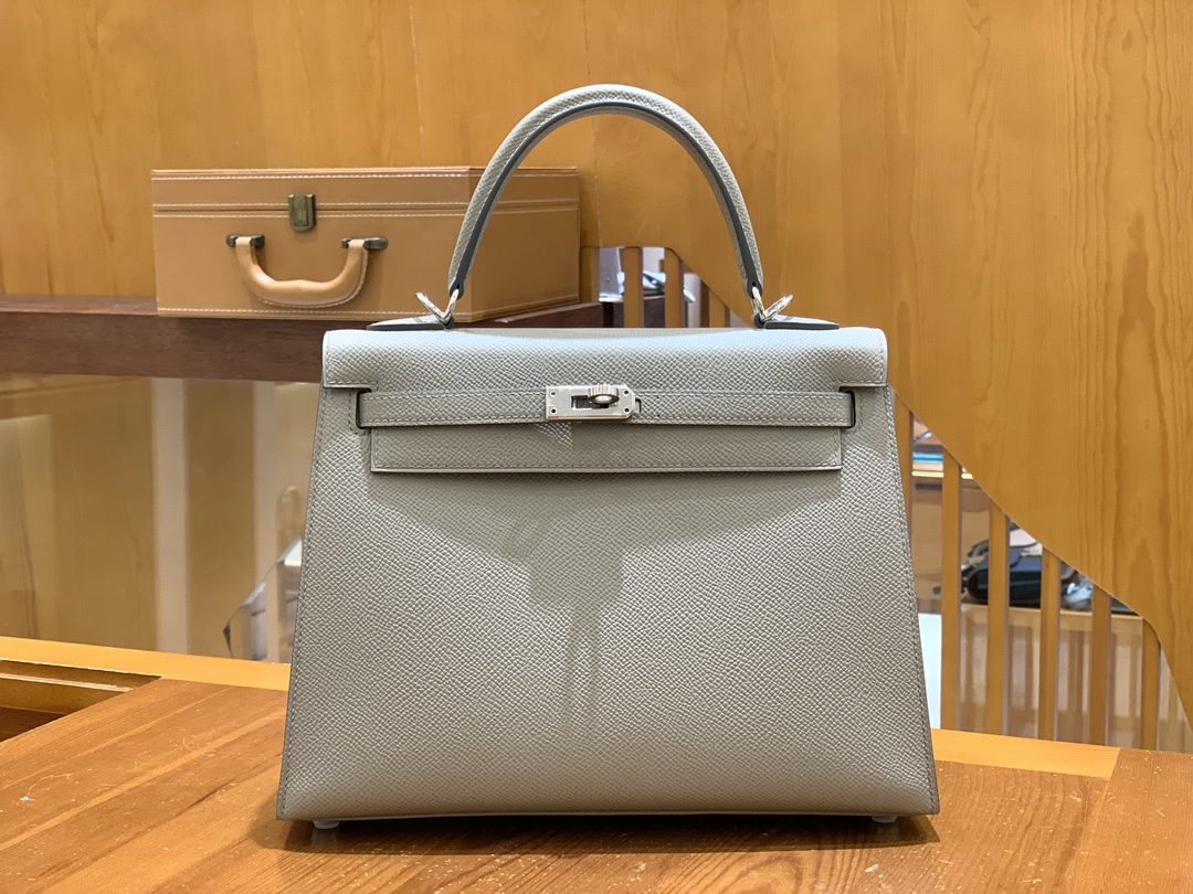 f7ca53be3cb95a54711d9d1e9c6687de_1735197530_8904.jpg f7ca53be3cb95a54711d9d1e9c6687de_1735197530_8904.jpg