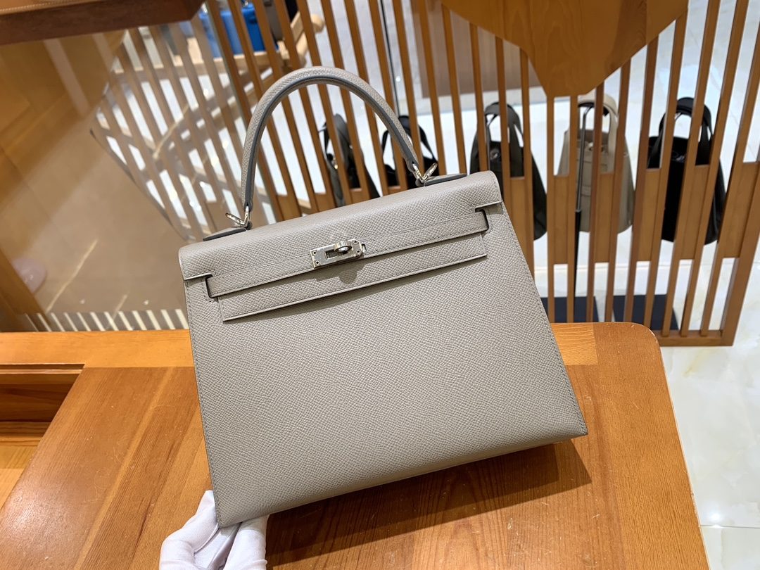 f7ca53be3cb95a54711d9d1e9c6687de_1735197533_2583.jpg f7ca53be3cb95a54711d9d1e9c6687de_1735197533_2583.jpg