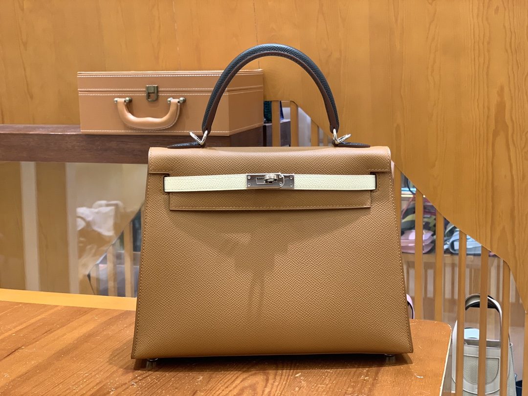 f7ca53be3cb95a54711d9d1e9c6687de_1735197954_7417.jpg f7ca53be3cb95a54711d9d1e9c6687de_1735197954_7417.jpg