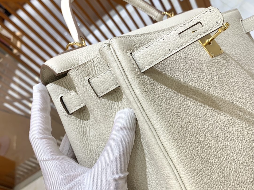 f7ca53be3cb95a54711d9d1e9c6687de_1735277968_8042.jpg f7ca53be3cb95a54711d9d1e9c6687de_1735277968_8042.jpg