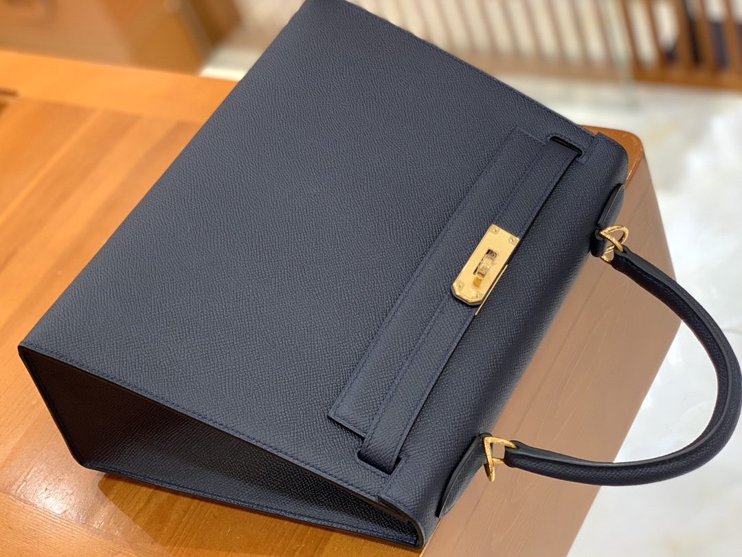 f7ca53be3cb95a54711d9d1e9c6687de_1735279918_7993.jpg f7ca53be3cb95a54711d9d1e9c6687de_1735279918_7993.jpg