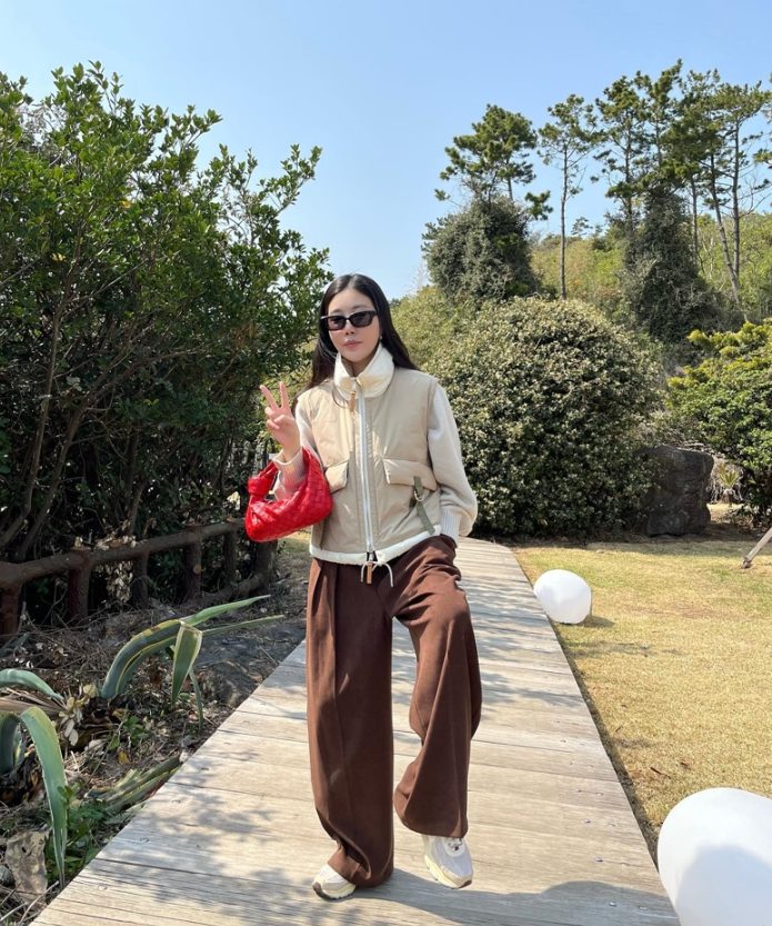 43147583fc23ac1052a4a7cf6e57a3c6_1740383386_9032.jpg 43147583fc23ac1052a4a7cf6e57a3c6_1740383386_9032.jpg