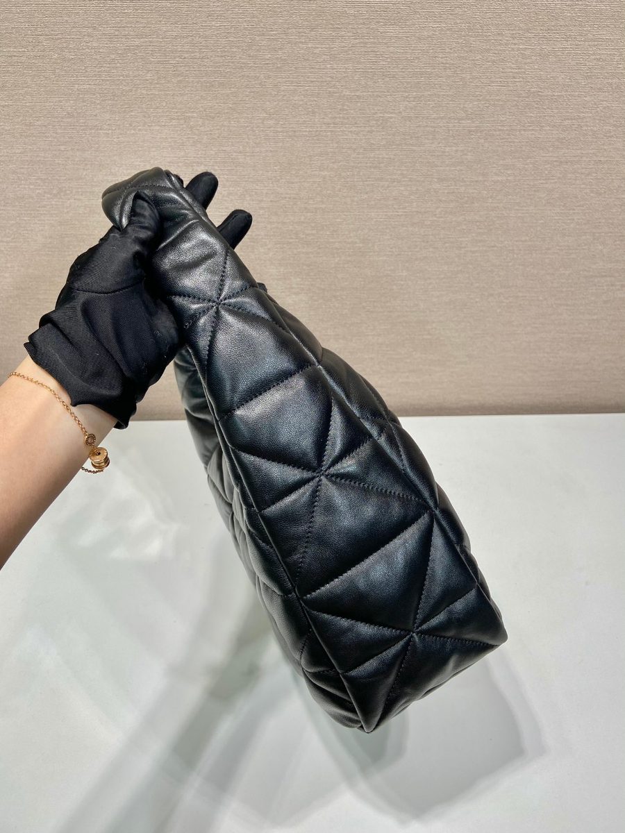 c6849829b3ce3de4d0f6594e79941e77_1739943361_5966.jpg c6849829b3ce3de4d0f6594e79941e77_1739943361_5966.jpg