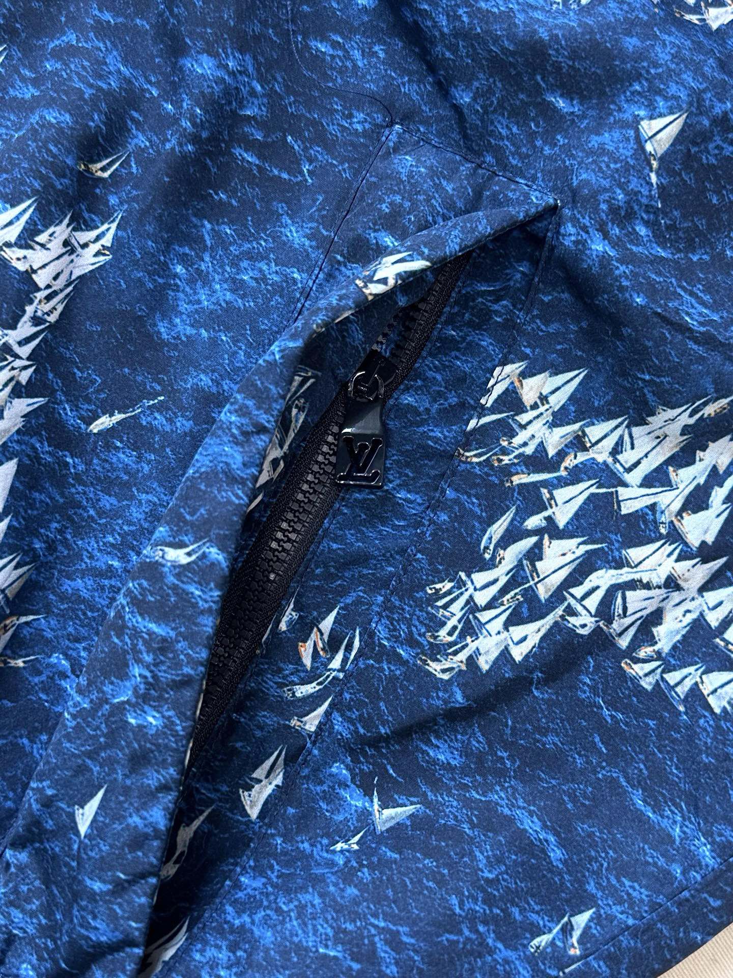 ac01a3c1f354b95f1ed89cf024899f6e_1752647955_0624.jpg ac01a3c1f354b95f1ed89cf024899f6e_1752647955_0624.jpg