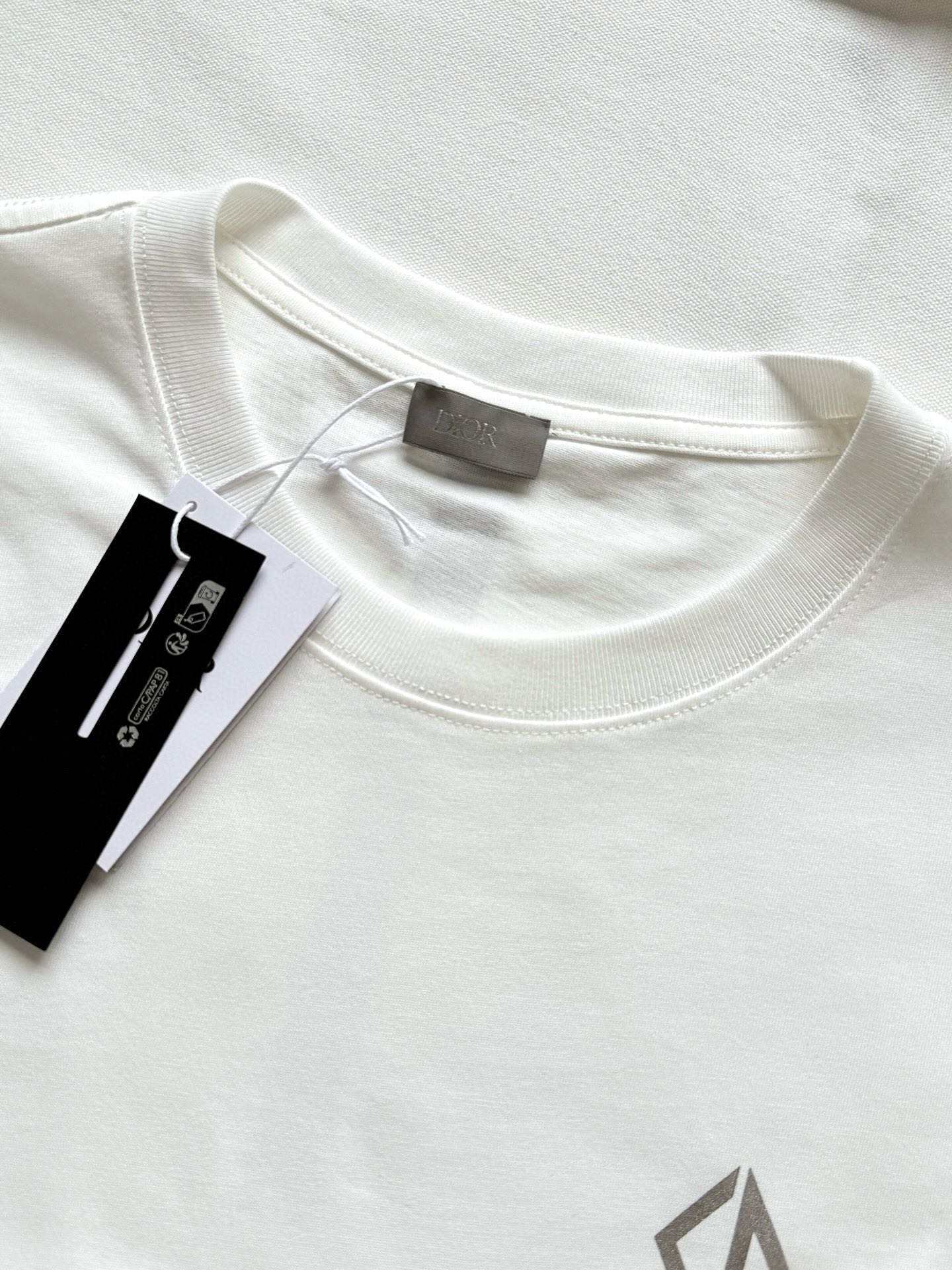 ac01a3c1f354b95f1ed89cf024899f6e_1752738322_705.jpg ac01a3c1f354b95f1ed89cf024899f6e_1752738322_705.jpg