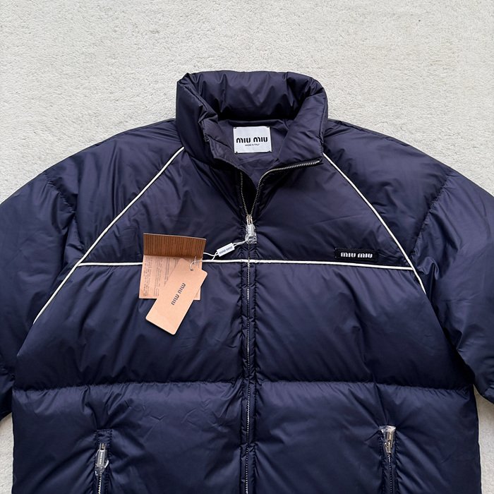 e98d352ab91d7a279aafafe2a0acb52e_1763694143_7684.jpg e98d352ab91d7a279aafafe2a0acb52e_1763694143_7684.jpg