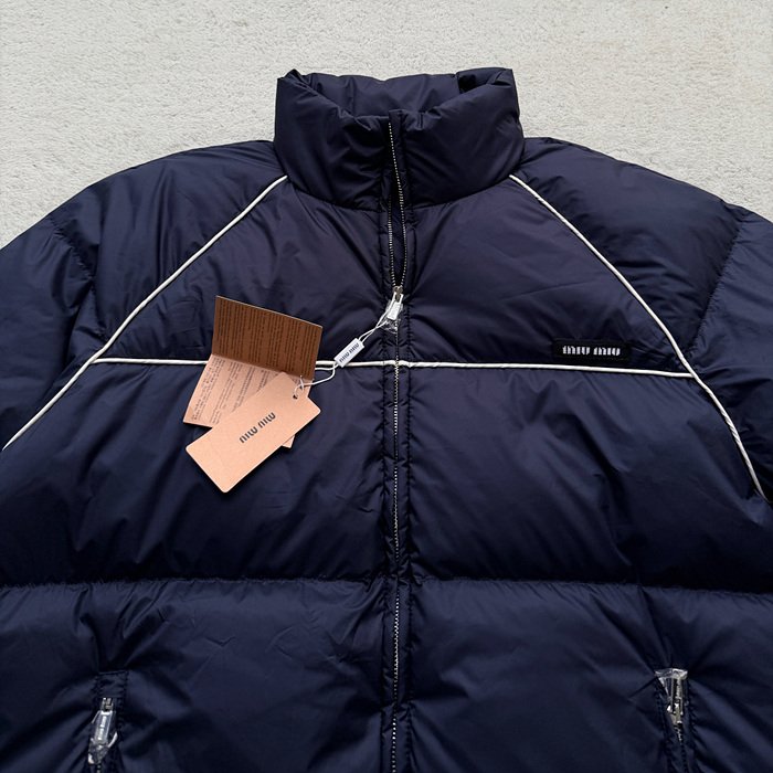 e98d352ab91d7a279aafafe2a0acb52e_1763694147_3312.jpg e98d352ab91d7a279aafafe2a0acb52e_1763694147_3312.jpg