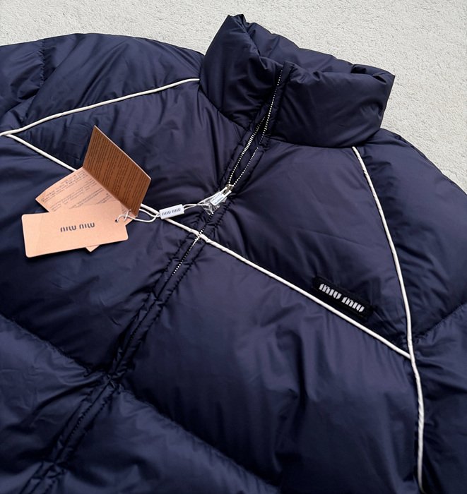 e98d352ab91d7a279aafafe2a0acb52e_1763694148_3242.jpg e98d352ab91d7a279aafafe2a0acb52e_1763694148_3242.jpg