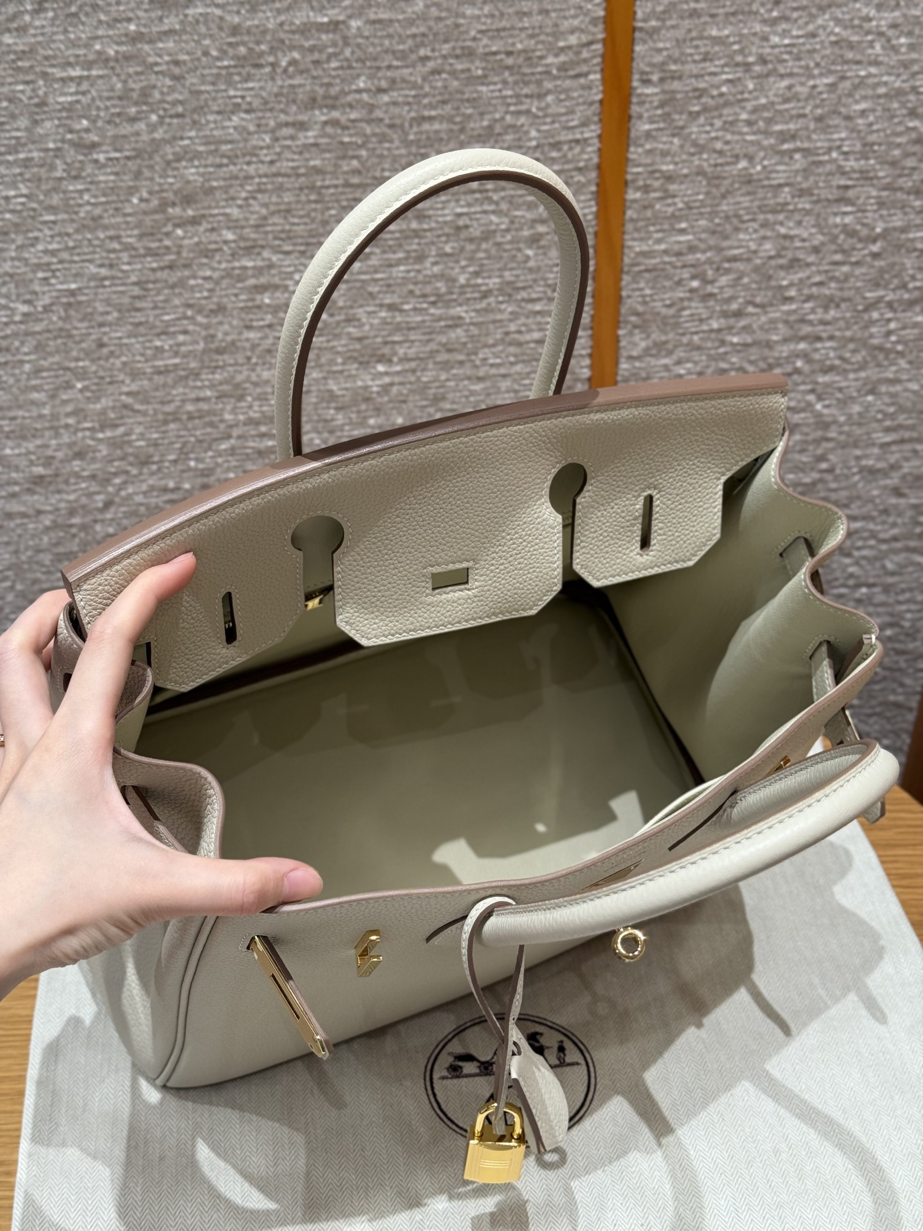 1a8702a49c466c2088f1b707a304816c_1772174024_3011.jpg 1a8702a49c466c2088f1b707a304816c_1772174024_3011.jpg