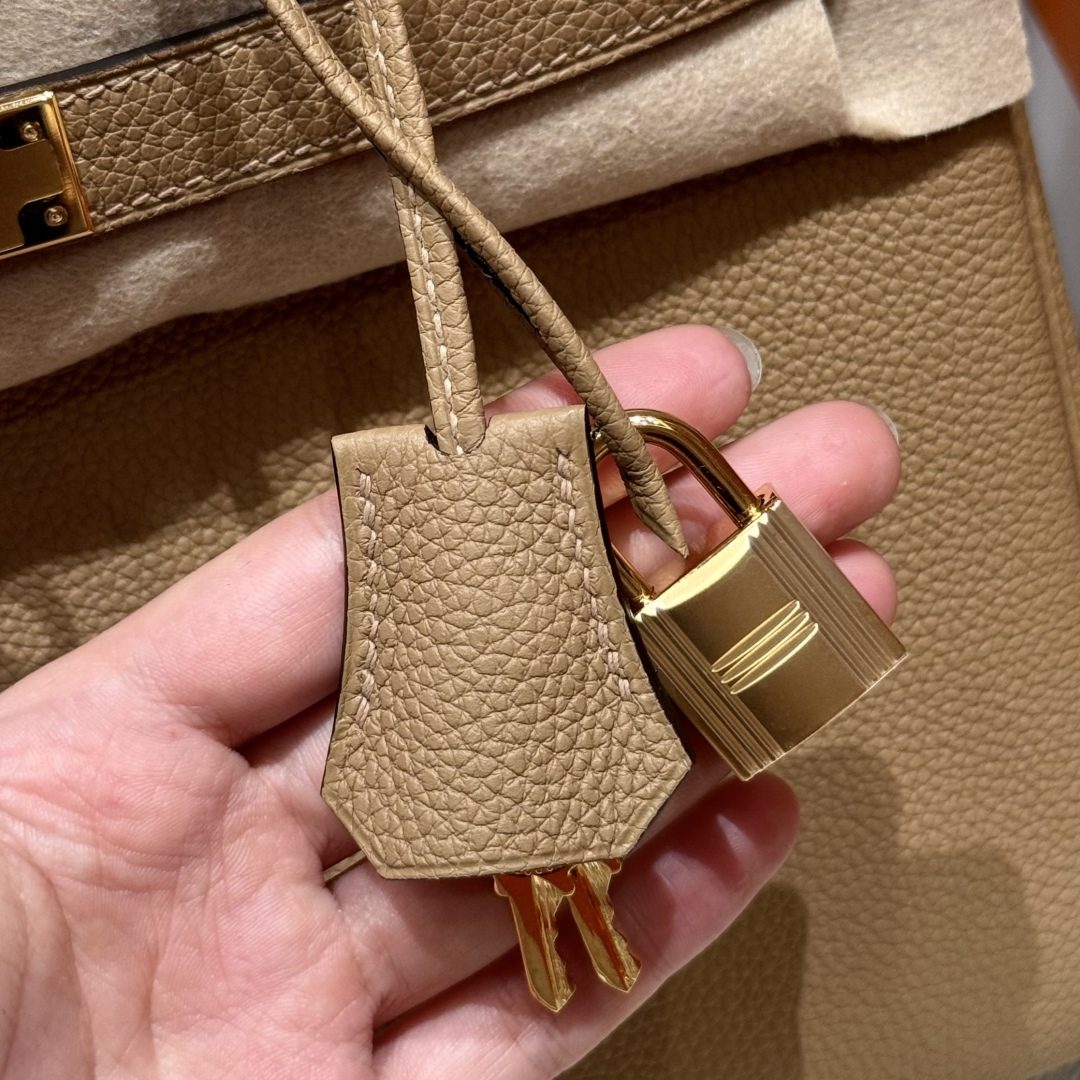 1a8702a49c466c2088f1b707a304816c_1772503379_7081.jpg 1a8702a49c466c2088f1b707a304816c_1772503379_7081.jpg