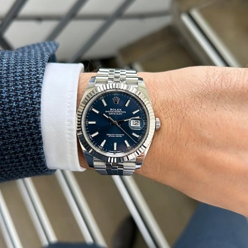 VS공장 최신 V2 버전이 맞네요. 언제나 신뢰하는 바나나워치!