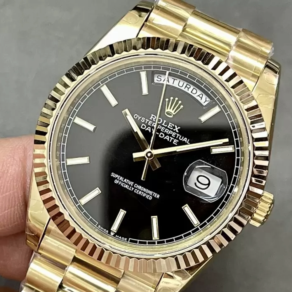 롤렉스 데이데이트 블랙 다이얼 옐로우골드 금통 40mm V3(텅스텐 헤비 버전) 228238