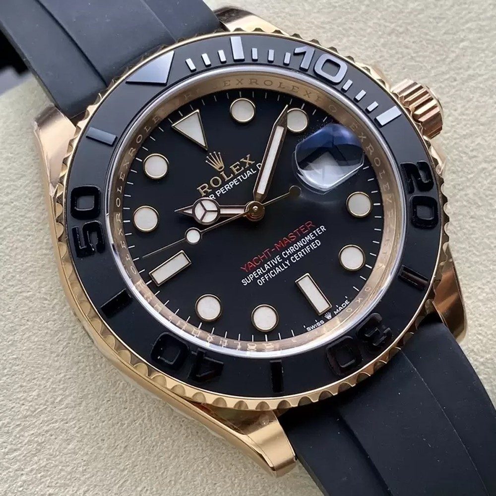 롤렉스 요트마스터 로즈골드 블랙 다이얼 블랙 러버밴드 40mm 126655