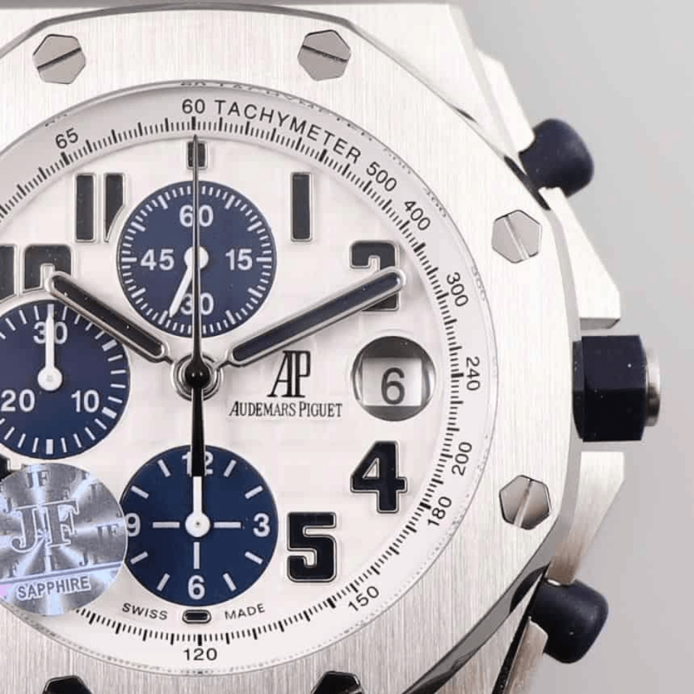 오데마피게 로얄오크 오프쇼어 화이트/블루 다이얼 스틸 SS 브레이슬릿 V2 42mm 26170ST