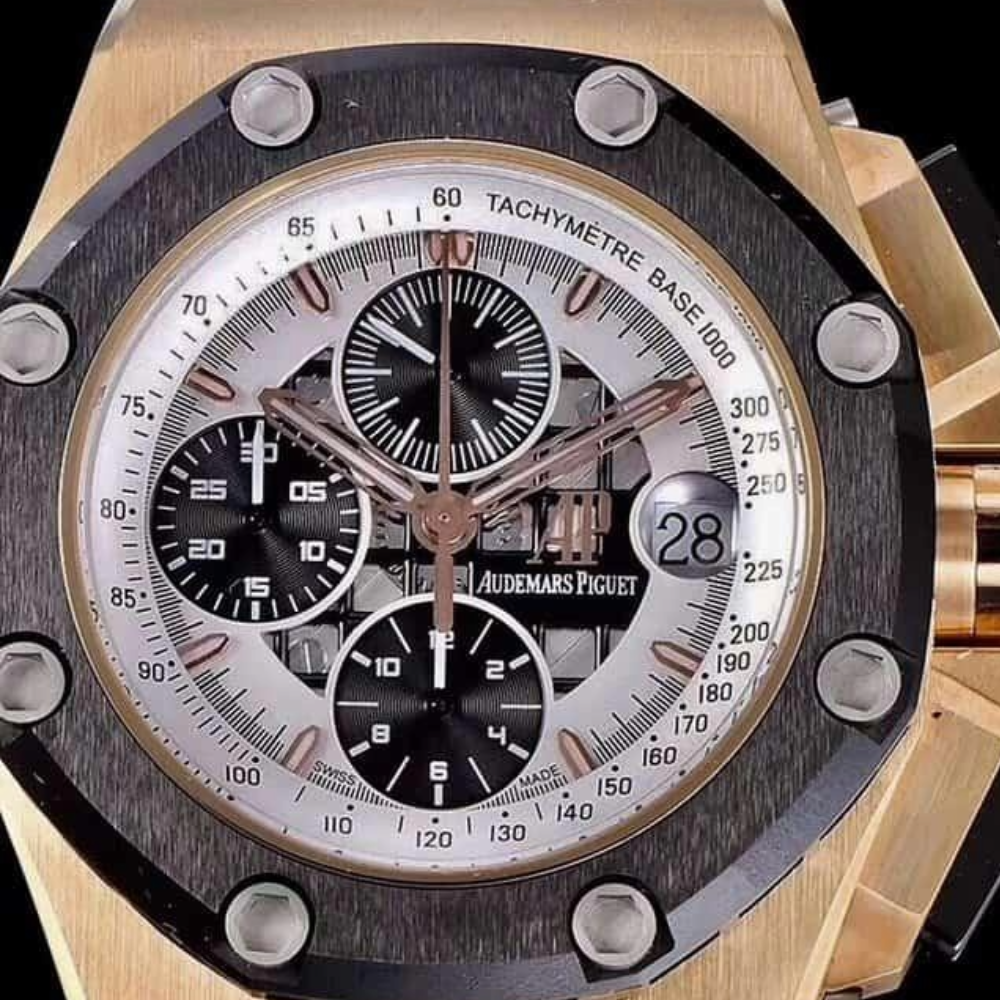 오데마피게 로얄오크 오프쇼어 블랙/화이트 다이얼 로즈골드 블랙 가죽스트랩 42mm 26078RO